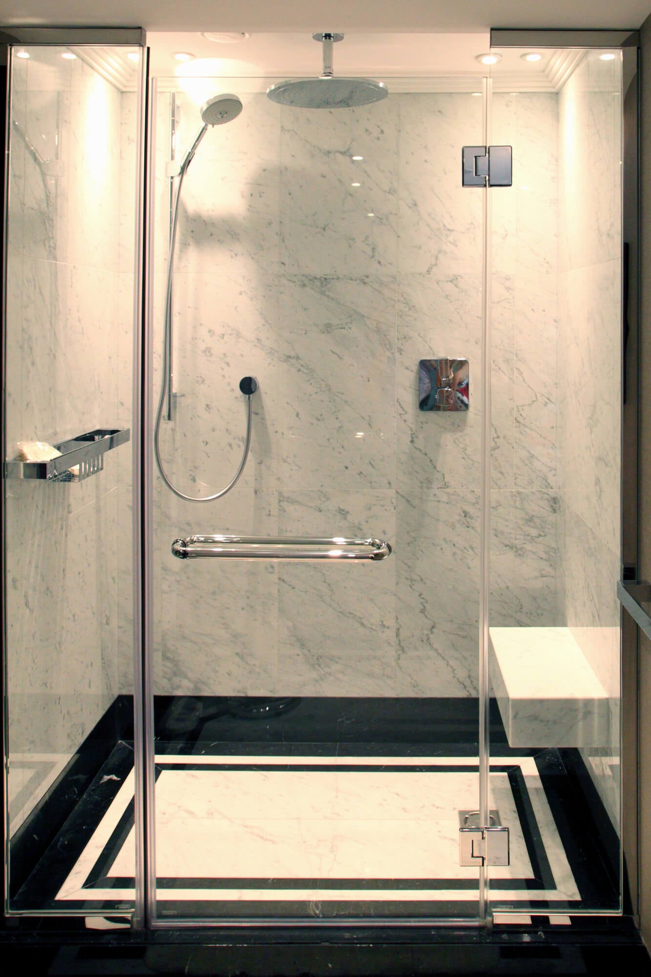 Shower Doors & Trays