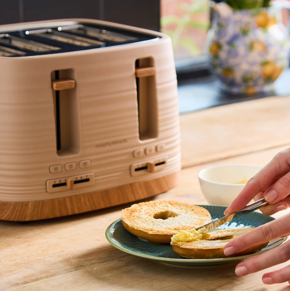 Morphy Richards Clay 4-Slice Brown Toaster - Felspar | 243100