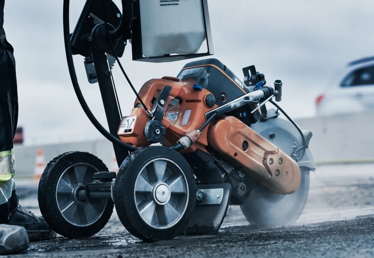 Husqvarna K770 74cc Con Saw │ 967808501