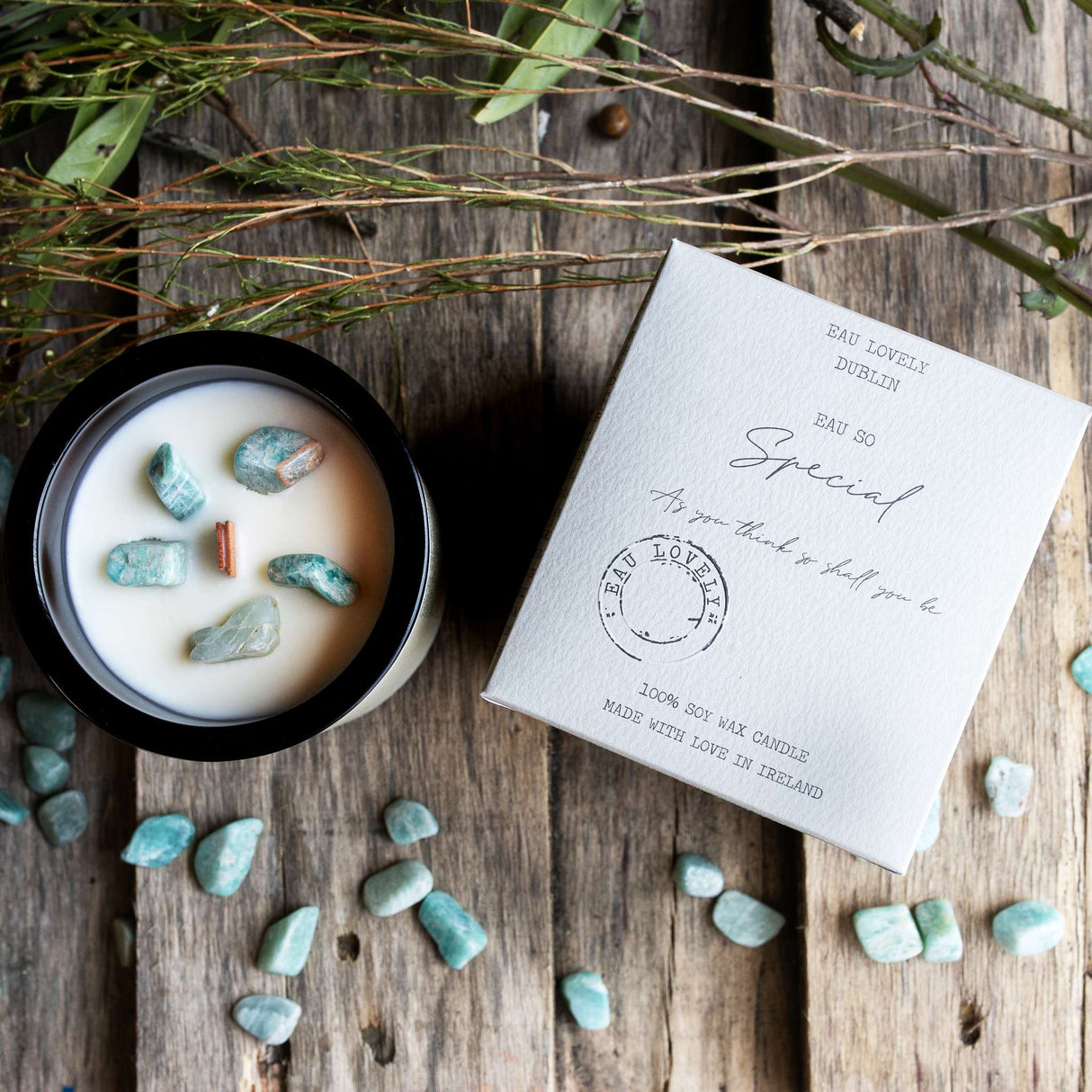 Eau So Special Candle - Adventurine | EL-SPEC-AMBER