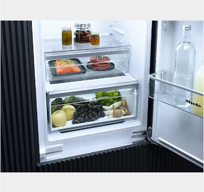 Miele Active Integrated Fridge Freezer | KDN7724E