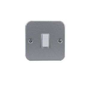 Powermaster 1 Gang 2 Way 10 Amp Metalclad Switch | 1386-00