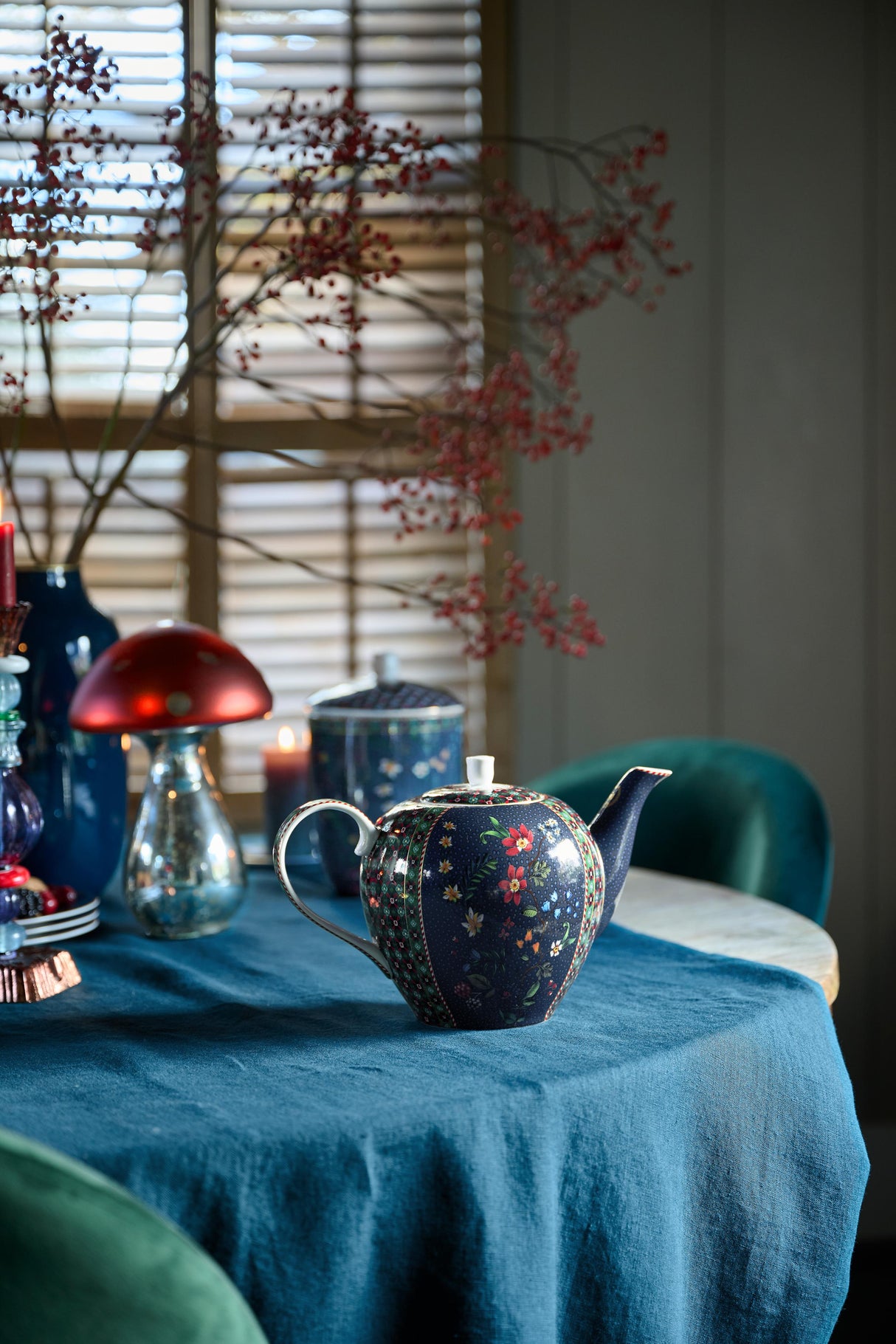Berry Blues Teapot Blue 1.6ltr | 51.005.081