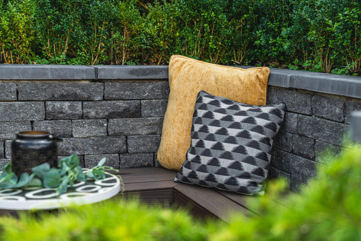Kilsaran Connemara Wall Capping 600x200x63mm Raven/White | 80842