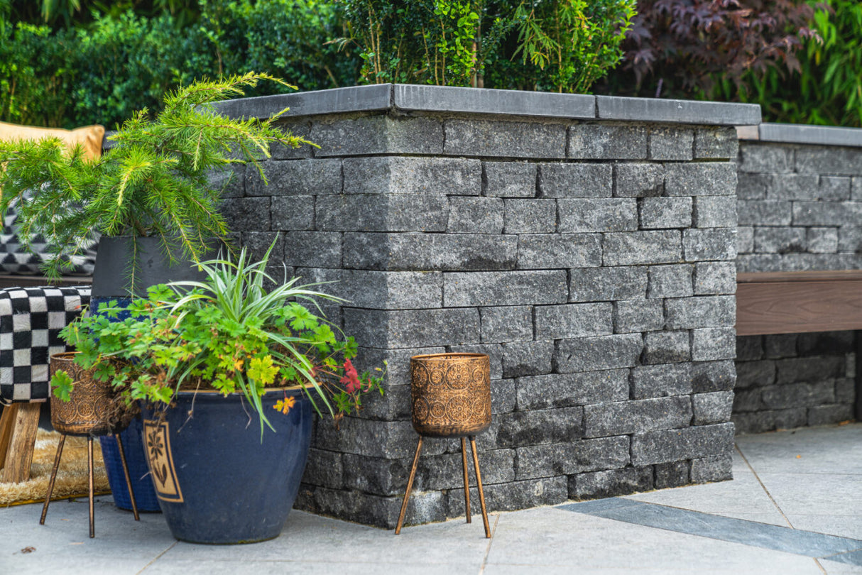 Kilsaran Connemara Wall Capping 600x200x63mm Raven/White | 80842