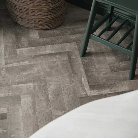 Herringbone Lundy Limed Oak Laminate Flooring AC4 | 9044
