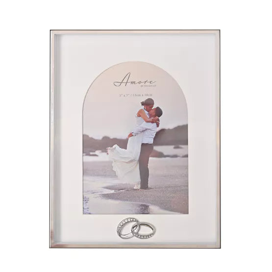 Amore Box Arch Photo Frame With Rings 5
