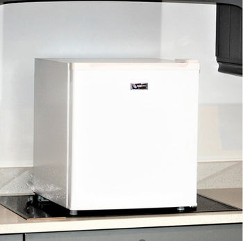 ADAMO Table Top Freezer - White | BD40F