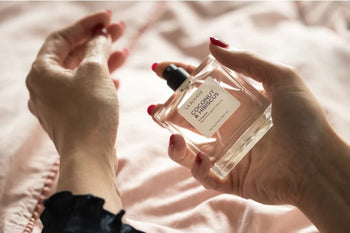 La Bougie Coconut & Hibiscus Eau de Parfum 50ml | CHS-EDP