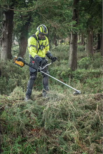 DeWalt 54V XR FLEXVOLT Bull Handle 25cm Forestry Clearing Saw (Tool Only) | DCMBC723N-XJ