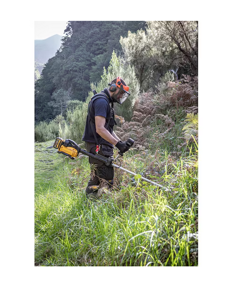 DeWalt 54V XR FLEXVOLT BullHand Brushcutter (Tool Only) | DCMBC823N--XJ