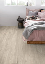 Corton White Oak Laminate Flooring AC3 | EPL051