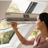 Velux Centre Pivot, Manual, White, 70Pane, 78x180cm | GGLMK122070