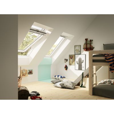 Velux Centre Pivot, Manual, White, 66Pane, 114x70cm | GGLSK012066