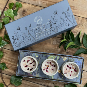 Irish Botanicals Wildflowers Rosehip & Bramble Leaf Candle Trio | IBW-RBL-TRIO
