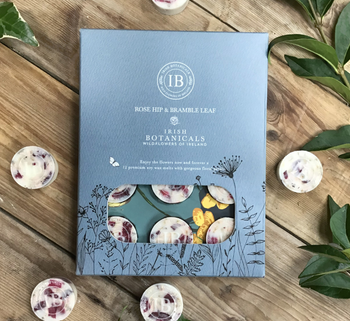 Irish Botanicals Wildflowers Rosehip & Bramble Leaf Wax Melts 12 Pack | IBW-RBL-WM