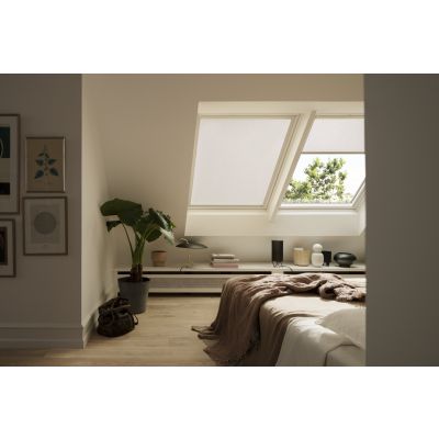 Velux Manual Roller, Beige, AL, M04 | RFLM041086S