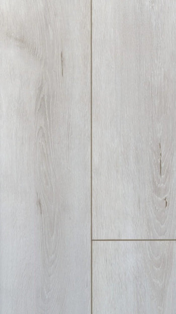 Icelandic Plank Oak Laminate Flooring AC4 | 0012