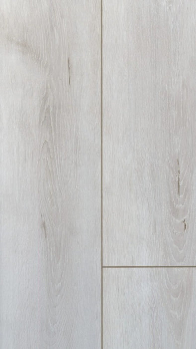 Icelandic Plank Oak Laminate Flooring AC4 | 0012