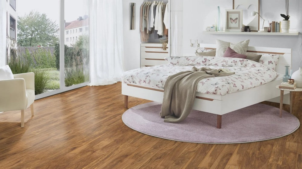 Appalachian Hickory Laminate Flooring AC4 | 8155