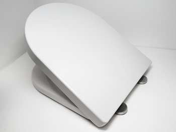 Saturn D Shaped Soft Close Toilet Seat│BR03