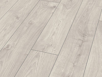 Dynamic Plus Nordic Oak Laminate Flooring AC4 | C1411011