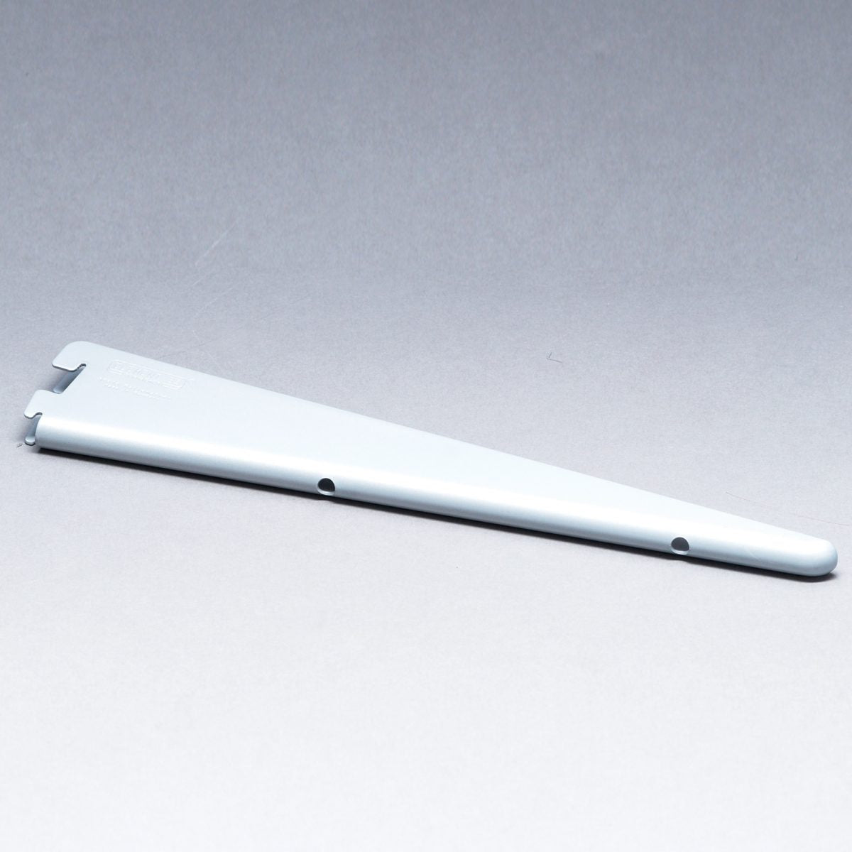 Brackets-installed by simply being slotted into wall uprights-Width: 22cm-limitless versatility -hold up to 50kg