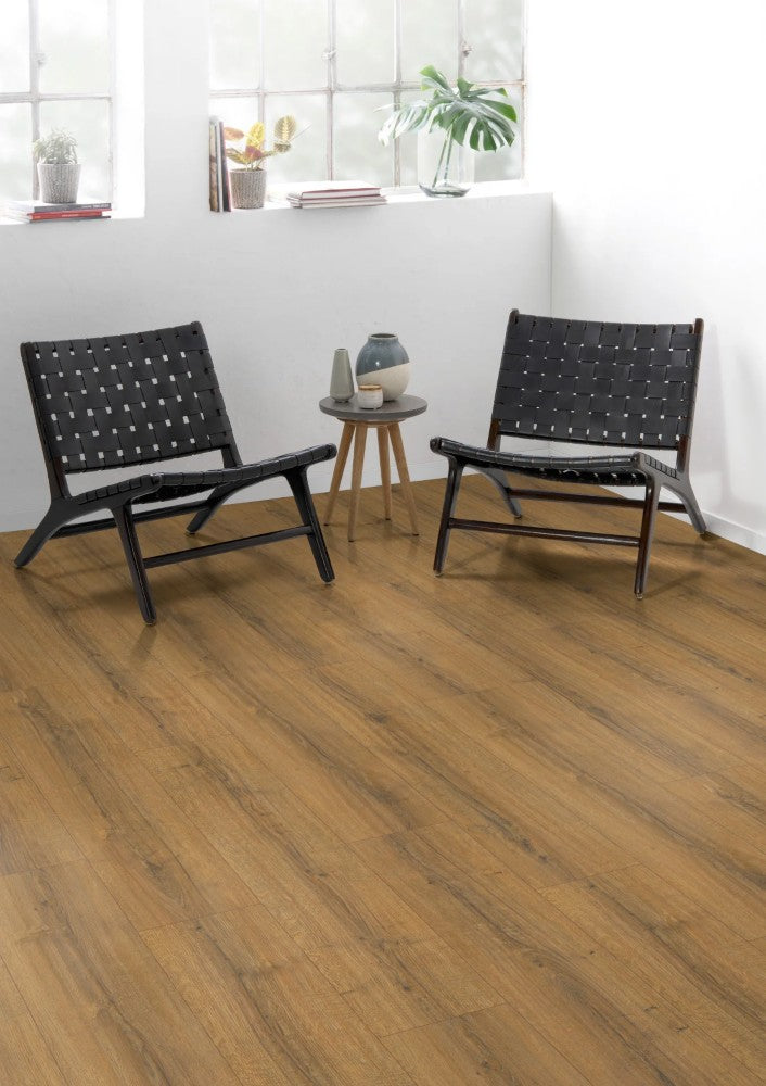 Cognac Sherman Aqua Oak Large Laminate Flooring AC4 | EPL184
