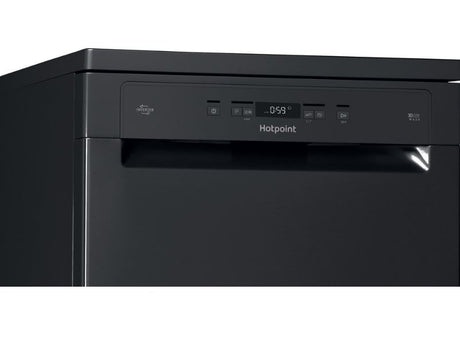 Hotpoint 14 Place Freestanding Dishwasher-Black│HFC 3C26 WC B UK