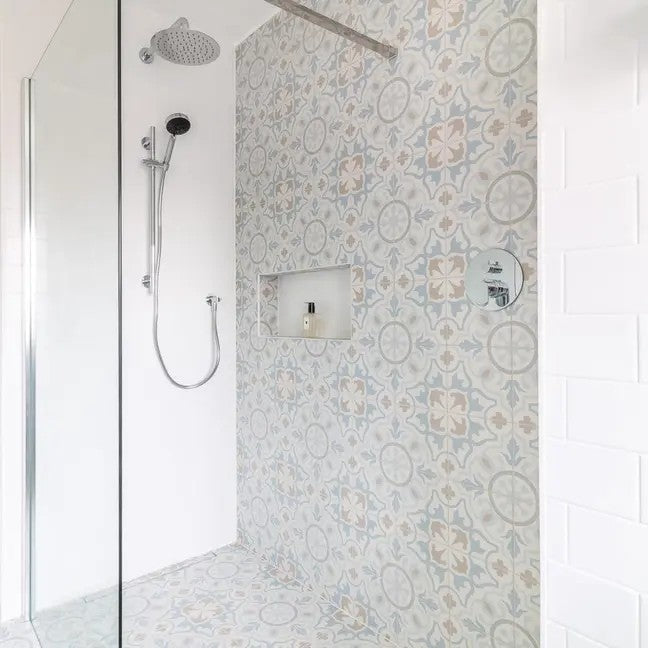 Merlyn 8 Series Wetroom Panel