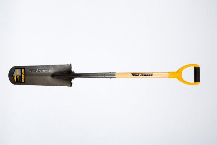 True Temper Planting Spade Wood Handle D Grip | MC2105
